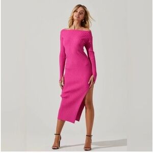 NWOT ASTR Hilaria ribbed sweater dress